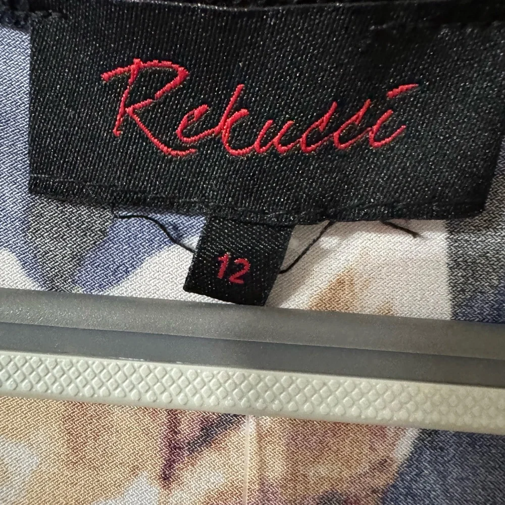 Floral Wrap Dress in Black and Yellow Size 12 - Picture 2 of 4